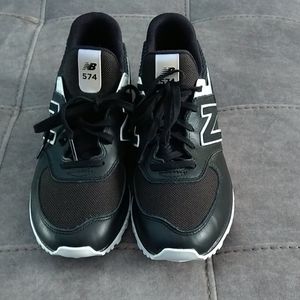 Women's Classic 574 Black/White WS574RB